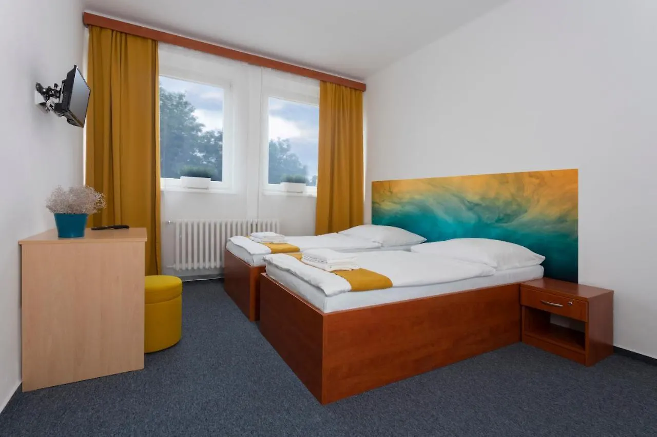 ***  Hotel Amity Prag Tjeckien